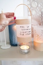 DIY Sommer(tisch)deko: Windlichter für drinnen und draußen