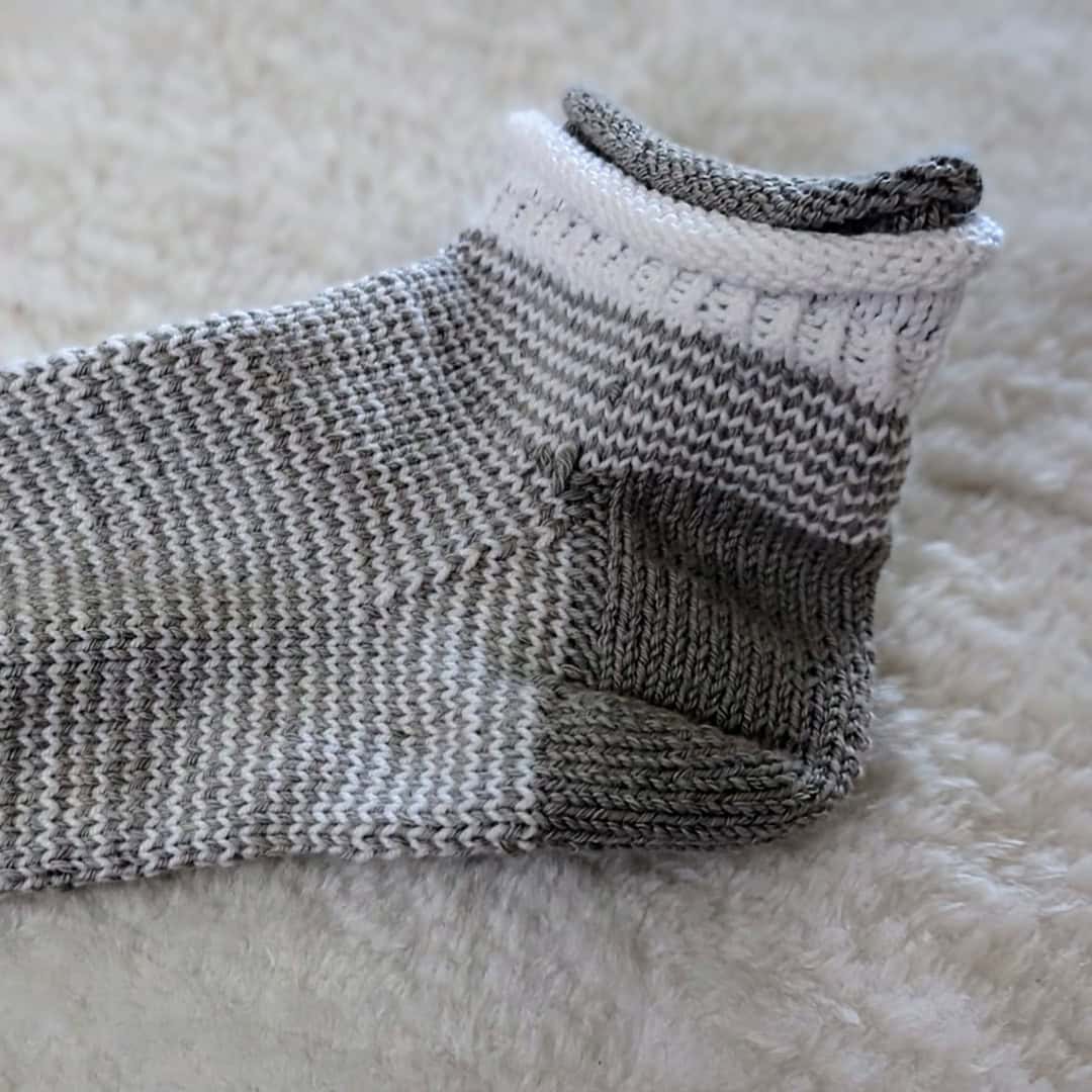 Doppeltes Rollbündchen für Socken stricken