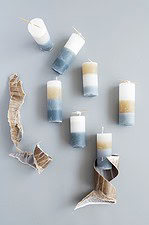 Sommerliches Upcycling: Kerzen mit Farbverlauf aus Wachsresten