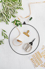 DIY Kranz aus Olivenzweigen selber binden