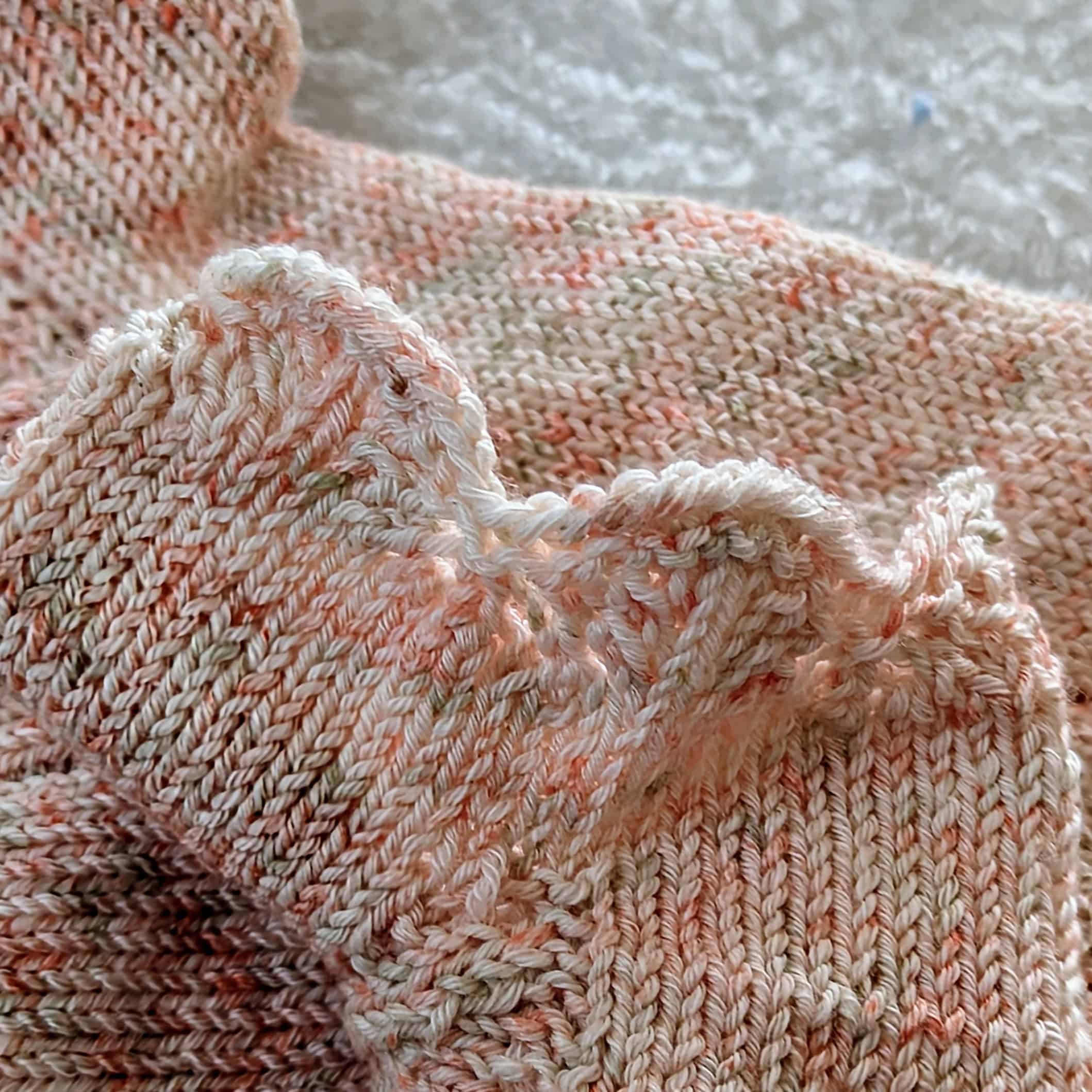 Sockenbündchen mit Wellenrand stricken