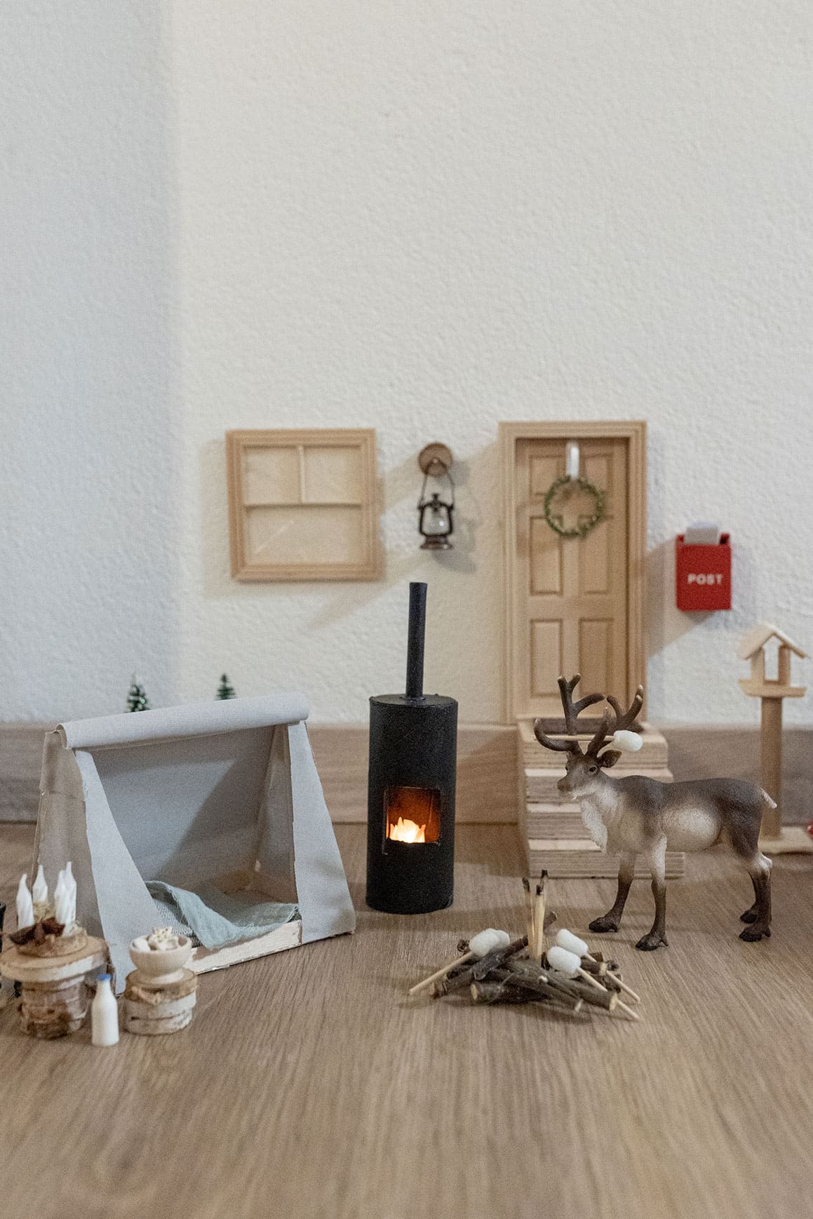 Wichteltür-Zubehör selbst gemacht: Bastel einen Ofen mit der einfachen Schritt-für-Schritt-Anleitung