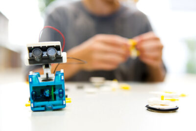 Versuch schafft Wissen - Basteln, Bauen, Konstruieren / 7-Tage-Ferienprogramm 2026