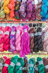 Nadel, Stoff & Faden – Der Textiltag im LVR-Freilichtmuseum Lindlar