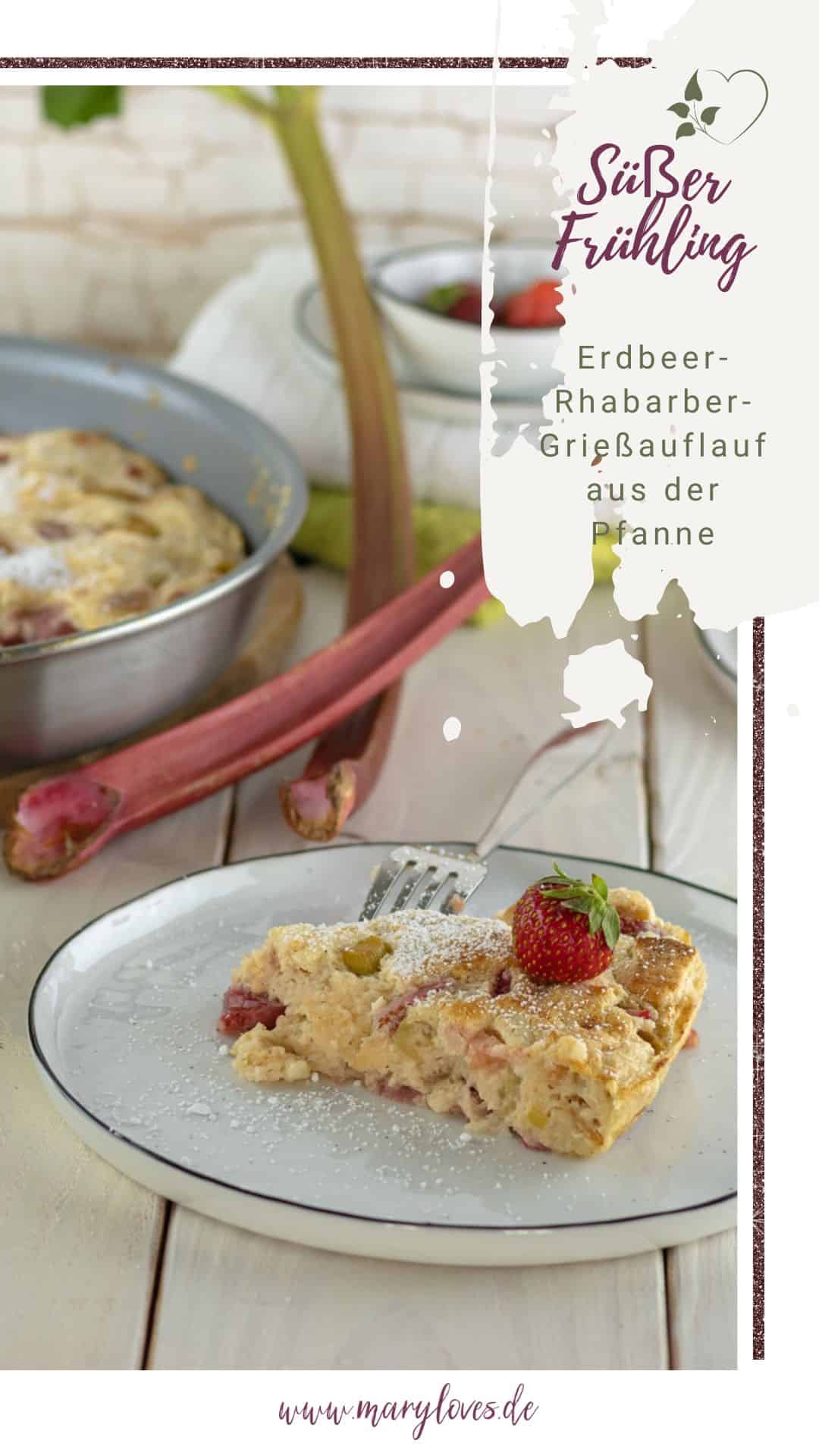 Frühlingshafter Erdbeer-Rhabarber-Grießauflauf aus der Pfanne