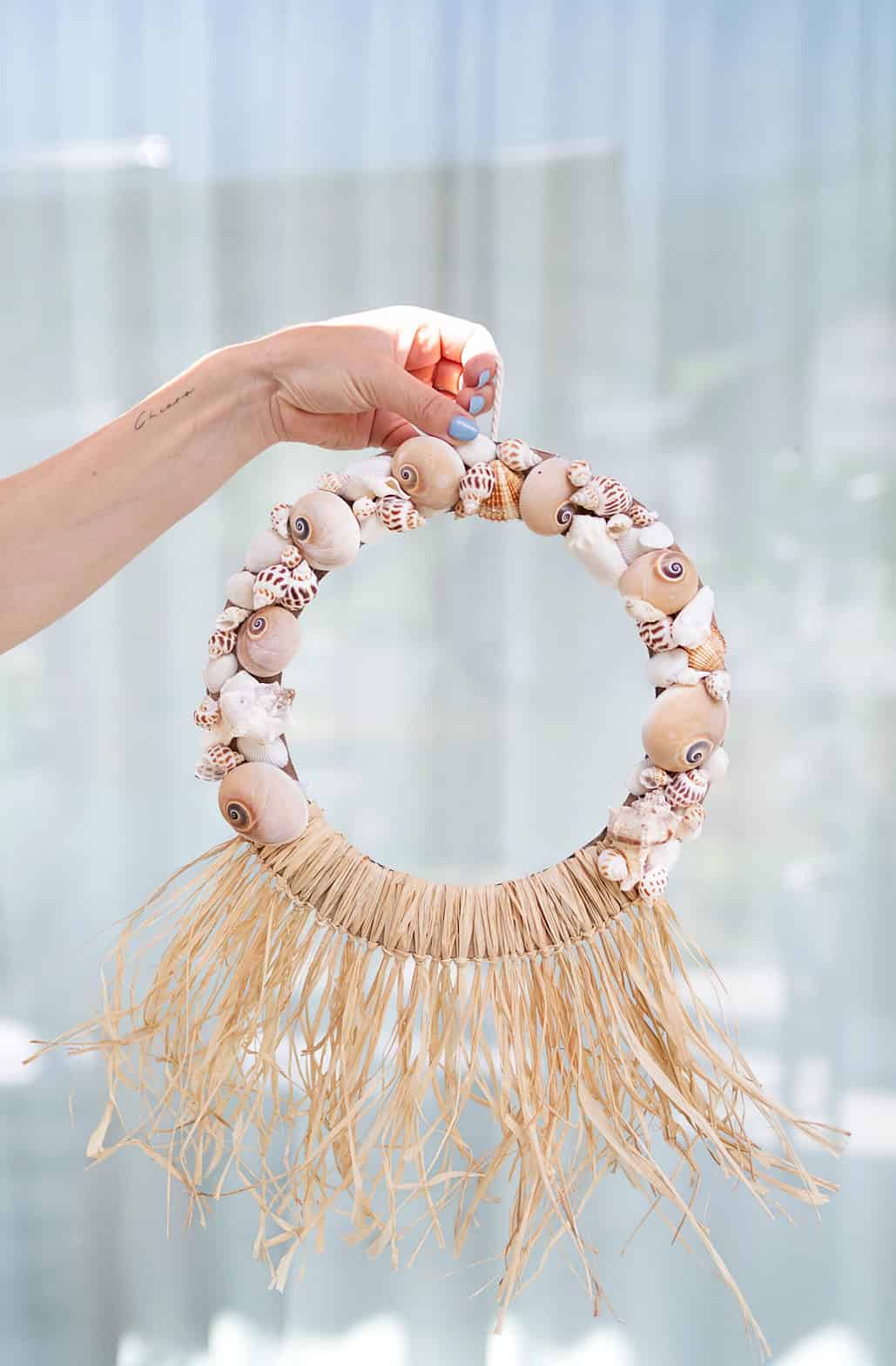 Boho Deko: Natürlich schön – Kranz aus Naturbast und Karton