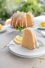 Rezept: Saftiger Zitronen-Joghurtgugelhupf