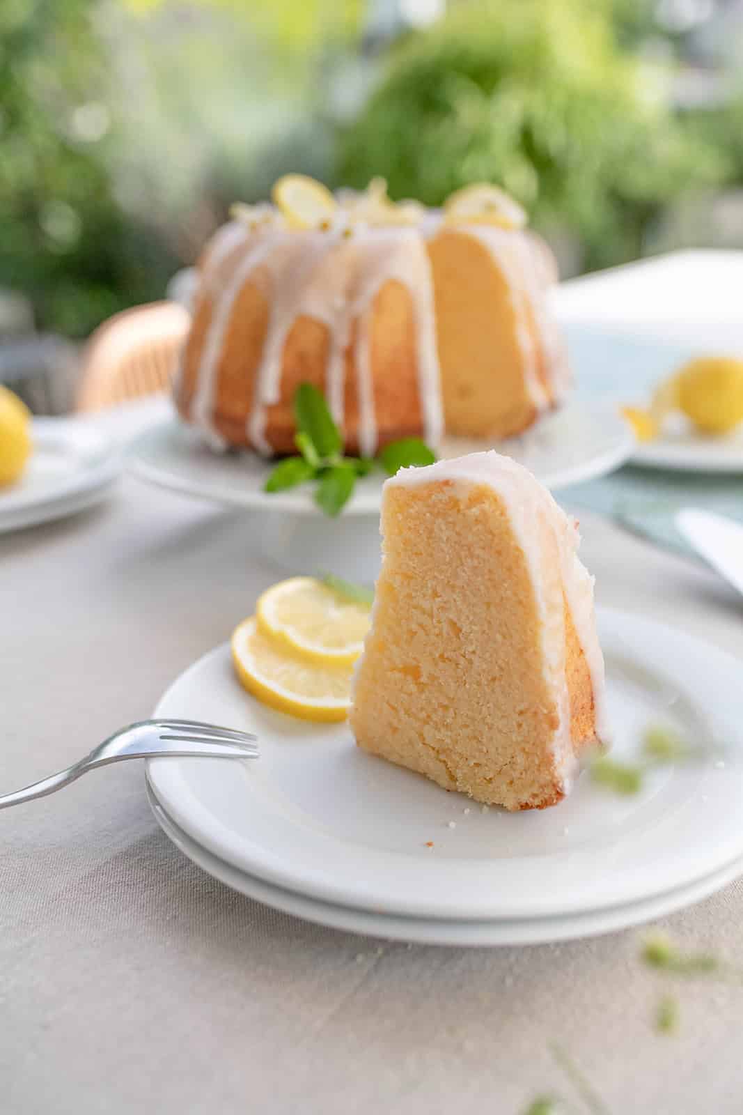 Rezept: Saftiger Zitronen-Joghurtgugelhupf