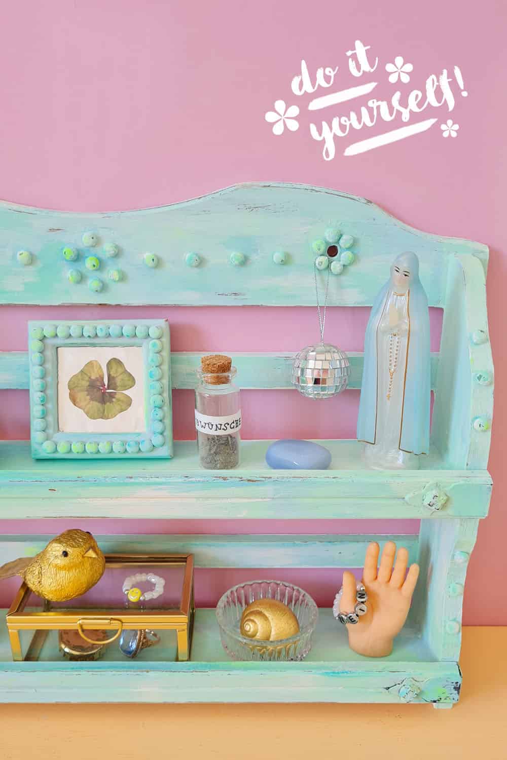 DIY Gewürzregal Upcycling / Vintage-Regal im Shabby Chic mit Kreidefarbe