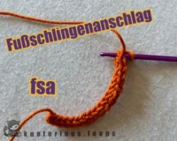 Wie man den Fußschlingenanschlag häkelt Wie man den Fußschlingenanschlag häkelt