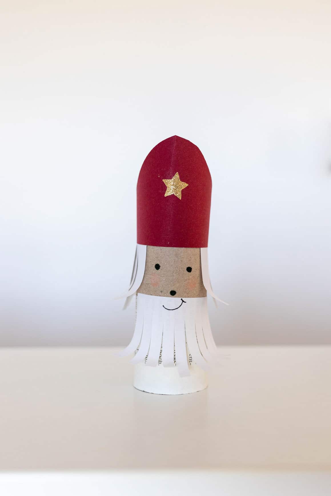 DIY Weihnachtsdeko aus Klorollen basteln – Engel, Weihnachtsmann, Nikolaus und mehr!