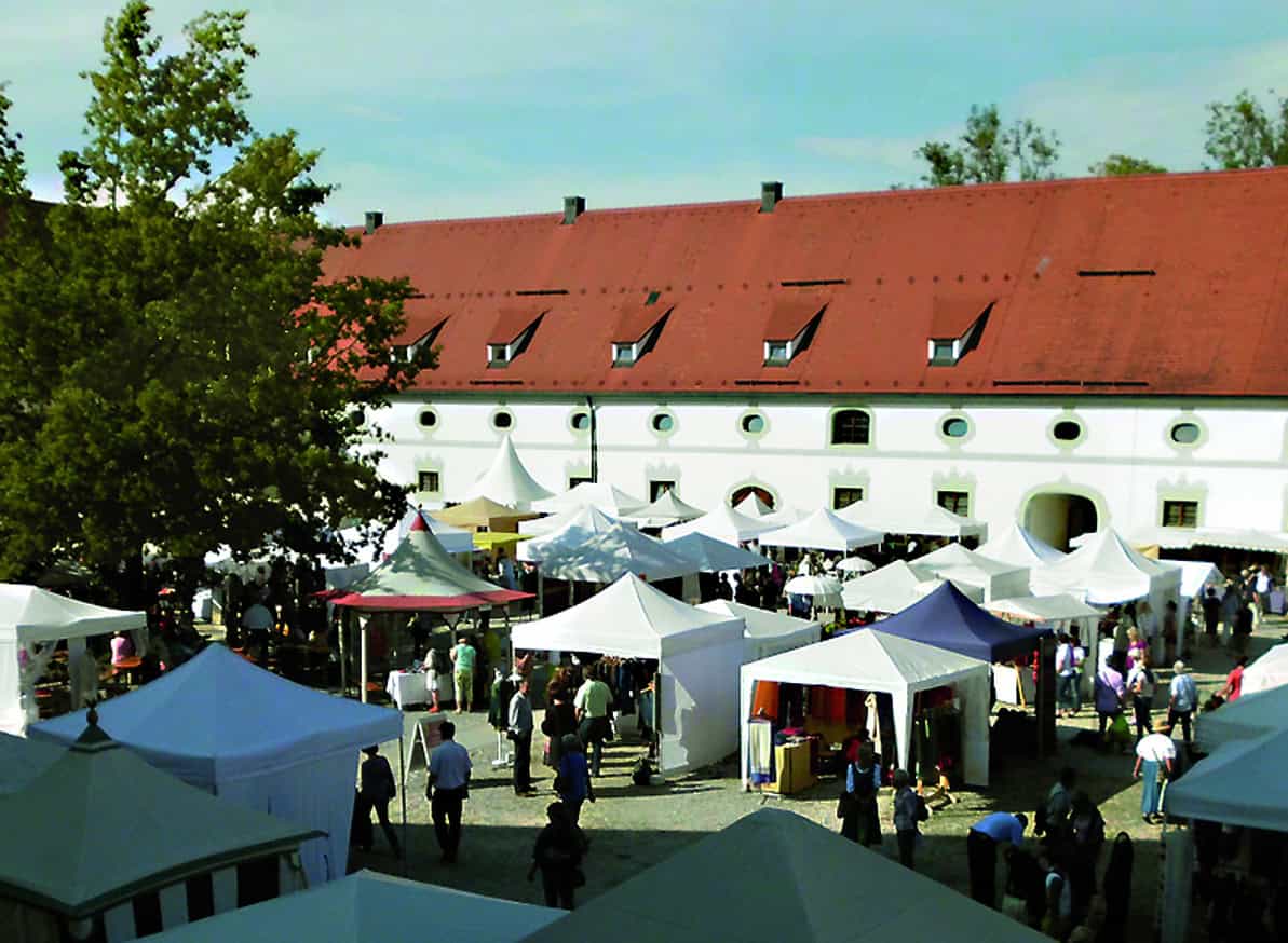 Textilmarkt Benediktbeuern