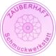 Handmade Kultur Logo mit Blütenmuster und Zauberhaft Schmuckwerkstatt Schriftzug, kreative handgefertigte Schmuckstücke, Kunsthandwerk und Unikate aus nachhaltiger Produktion, deutsches Kunsthandwerk.