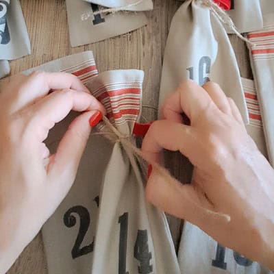 Handgemachte kreative projektschritte, textile handarbeiten, nähen, Stoffe, persönliches Handwerk, DIY Bastelarbeit, nachhaltige Handwerkskunst, individuelle Näharbeiten, Handarbeit Made in Germany.