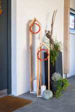 Moderne Herbstdeko für den Hauseingang mit Zieräpfeln – einfach & natürlich selbst gemacht