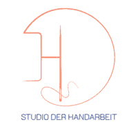 Feine handgefertigte Kunstwerke, kreative Bastelideen, nachhaltiges Kunsthandwerk, einzigartiges Design, deutsches Handwerk, kreative DIY-Projekte, handgemachte Dekorationen, nachhaltige DIY-Geschenke.