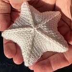Strickkurs im Advent: Stern als Weihnachtsdeko