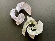 Workshop Spiralfaltungen in Papier