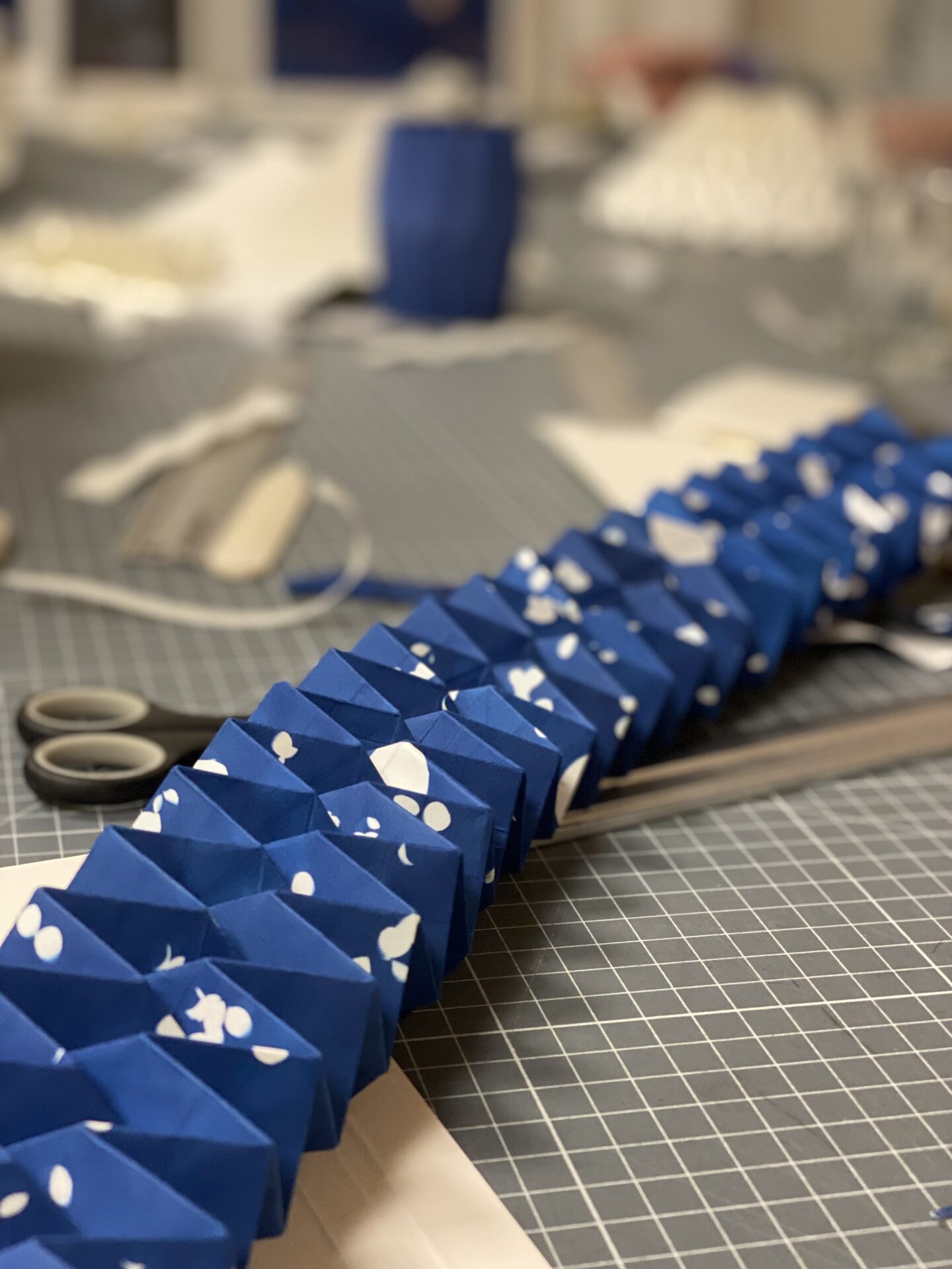 Falttechniken: Experimentieren mit Papier