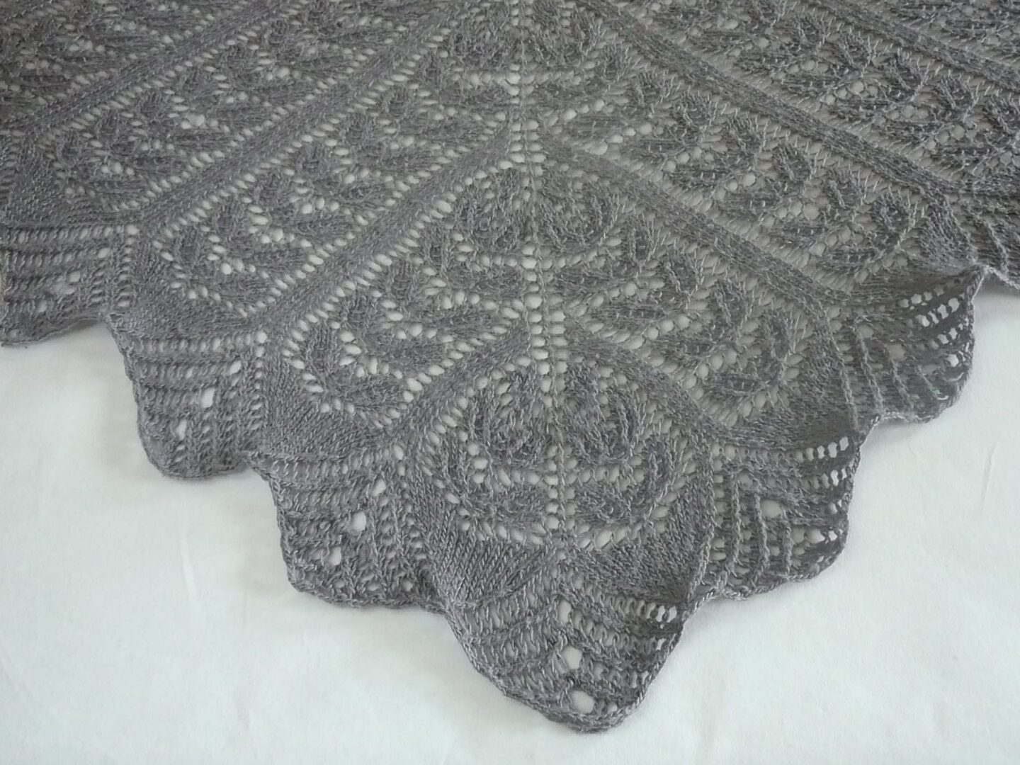 Lace – Spitzenmäßiges Gestrick