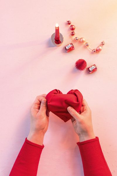 Serviette zum Herz falten, Schritt 5