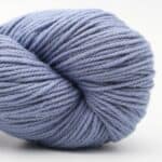 Mokosh Merino d'Arles GOTS 100g Stranddistel Blau - Hey Mama Wolf